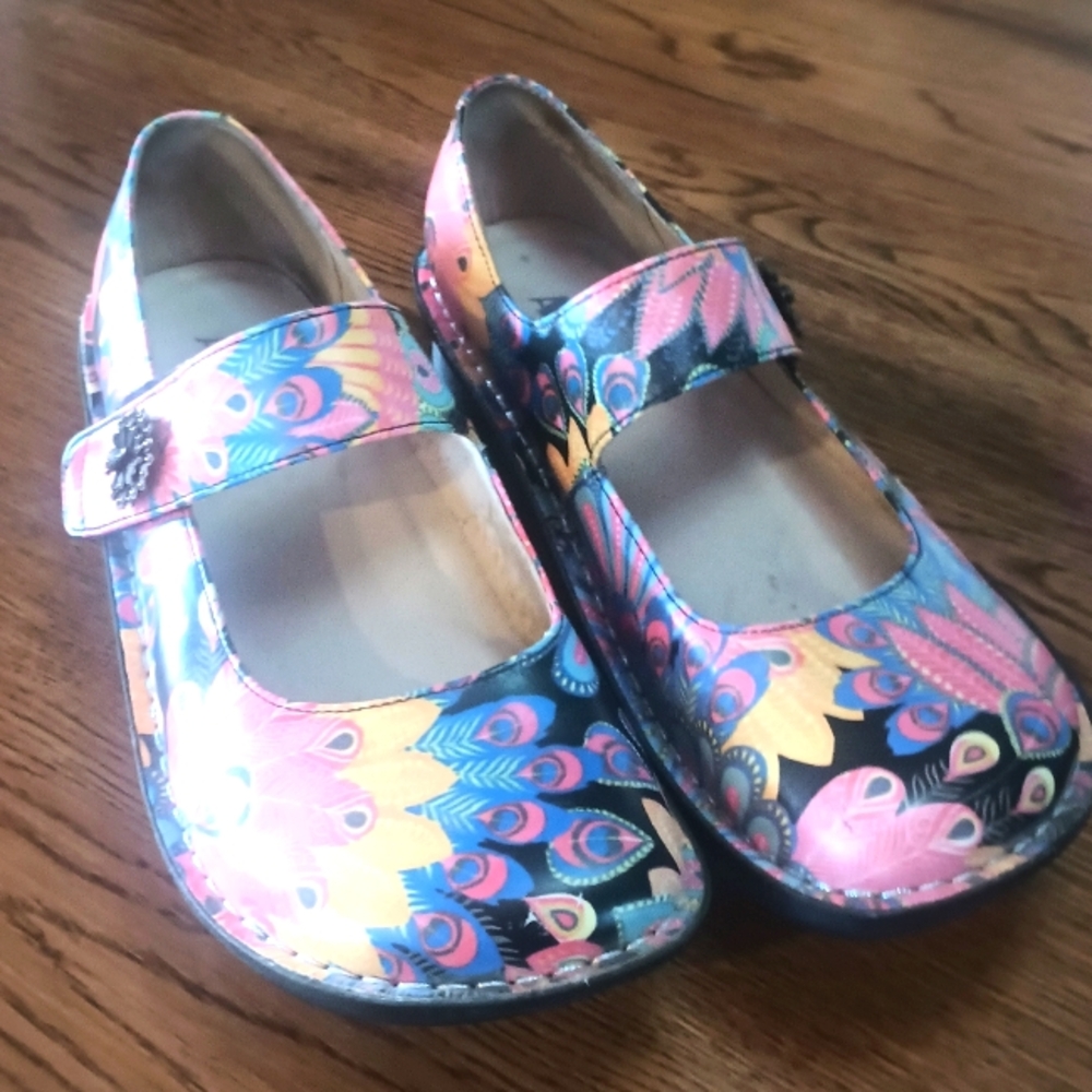 Alegria by PG Lite Paloma Mary Jane's strap peacock graphic multi color